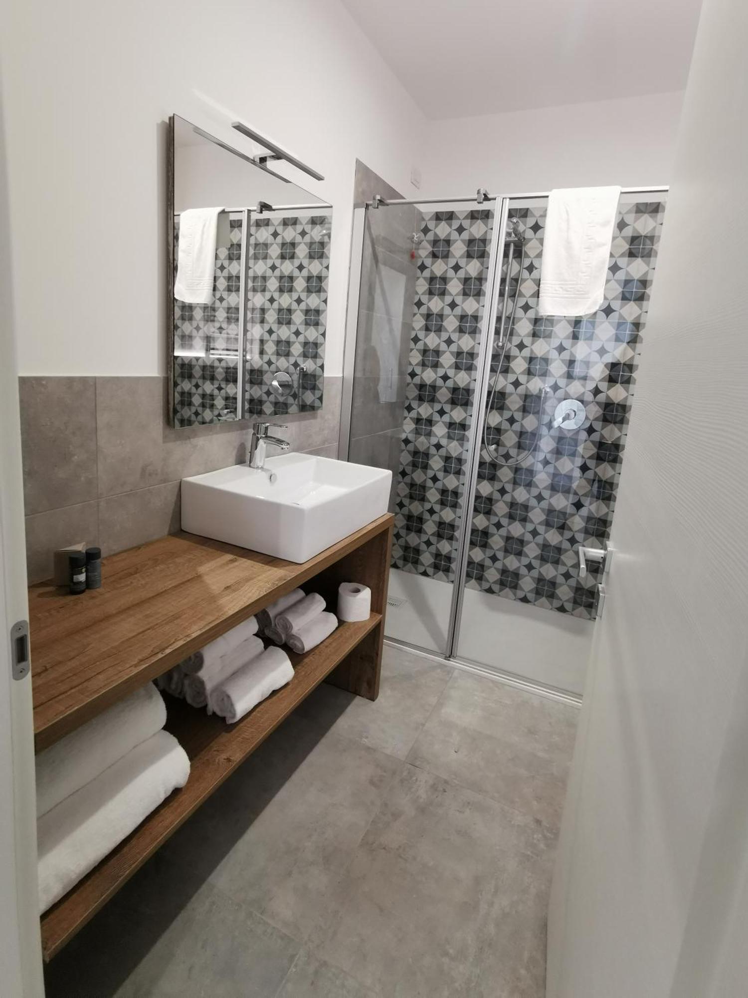 Residence Malcesine-Active&Family Luaran gambar